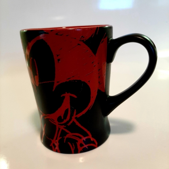 DISNEY MICKEY MOUSE MUG - Picture 1 of 13